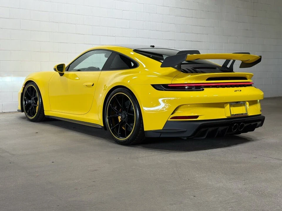 2023 Porsche 992 GT3 - Image 3 of 31