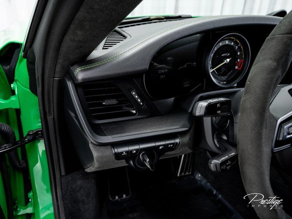 2023 Porsche 992 GT3 - Image 27 of 31