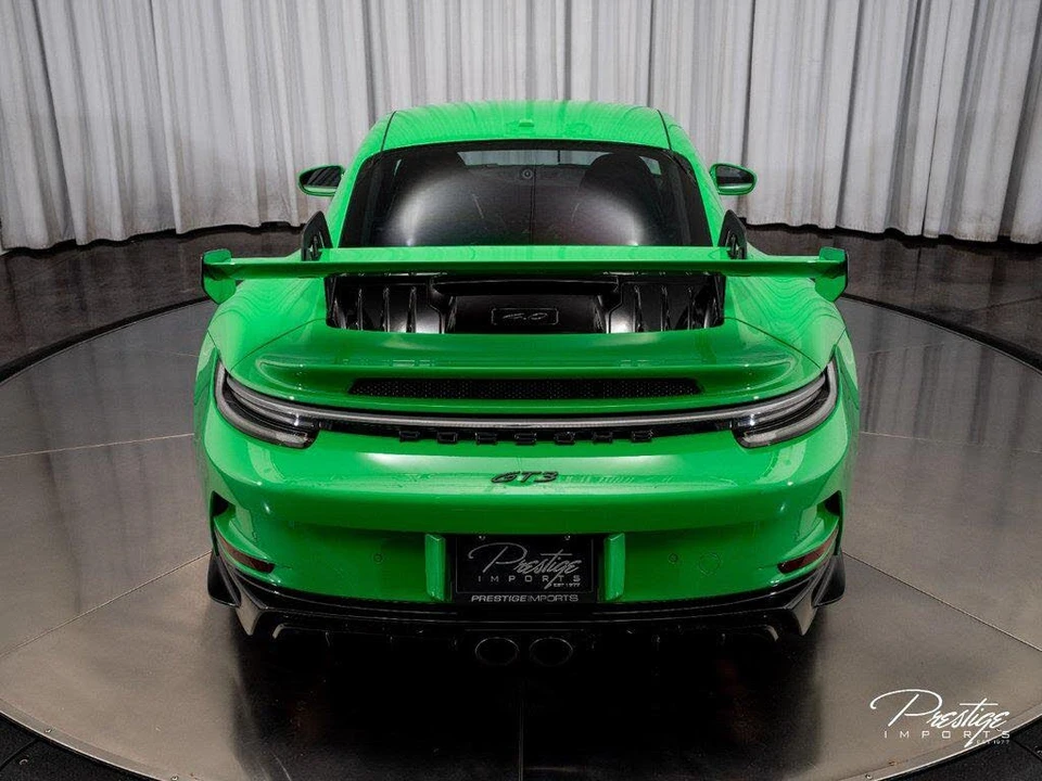 2023 Porsche 992 GT3 - Image 11 of 31