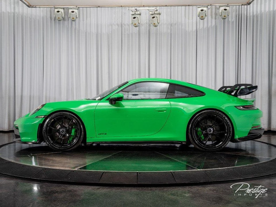 2023 Porsche 992 GT3 - Image 6 of 31
