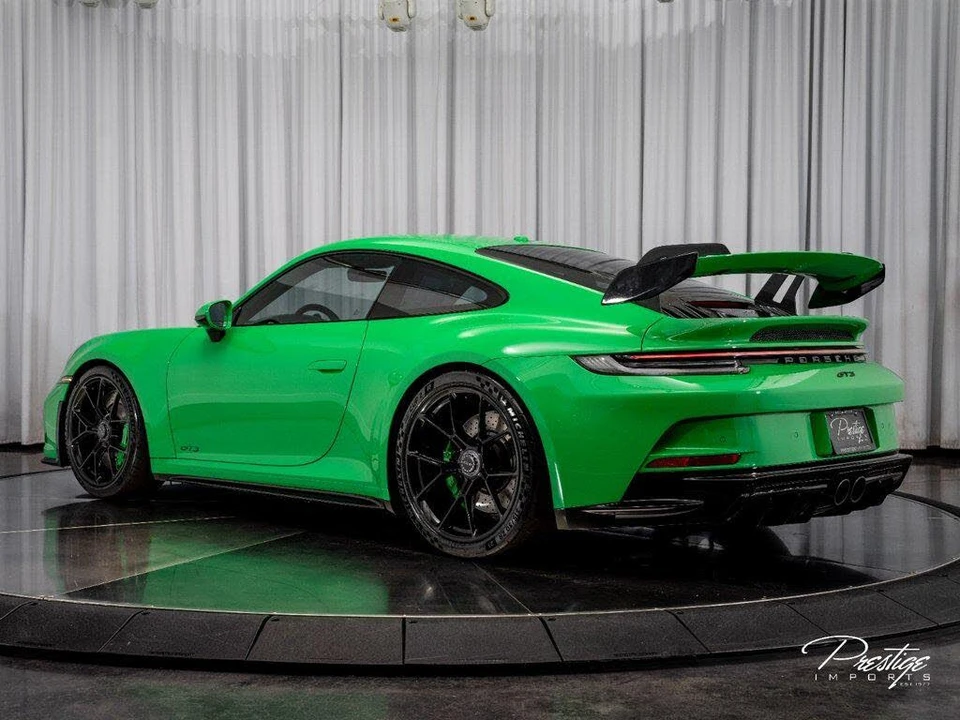 2023 Porsche 992 GT3 - Image 9 of 31