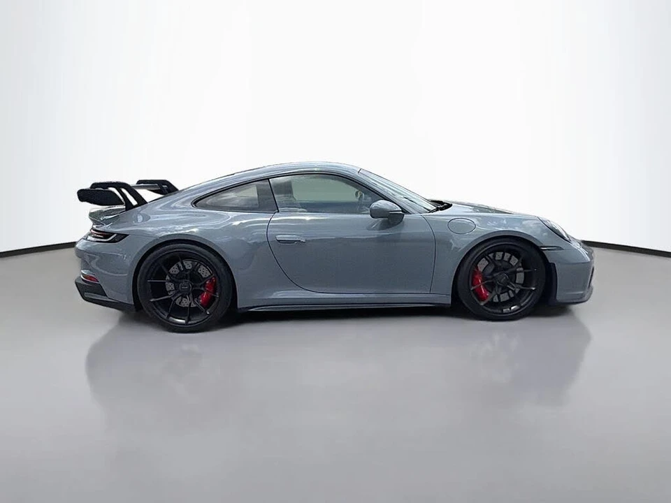 2023 Porsche 992 GT3 - Image 8 of 31