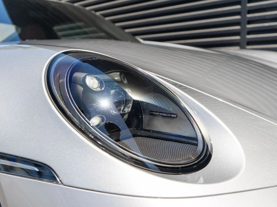 2023 Porsche 992 GT3 - Image 13 of 31