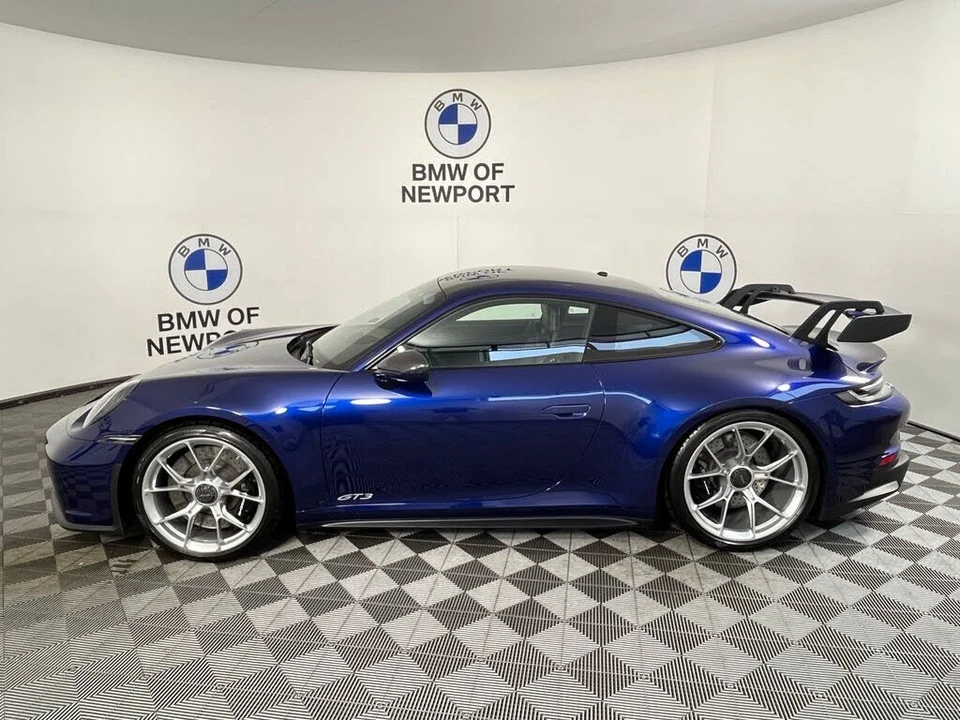 2023 Porsche 992 GT3 - Image 14 of 31