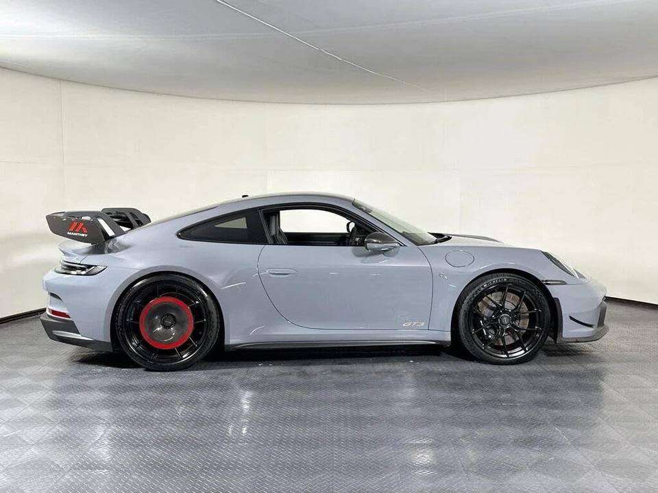 2023 Porsche 992 GT3 - Image 8 of 31