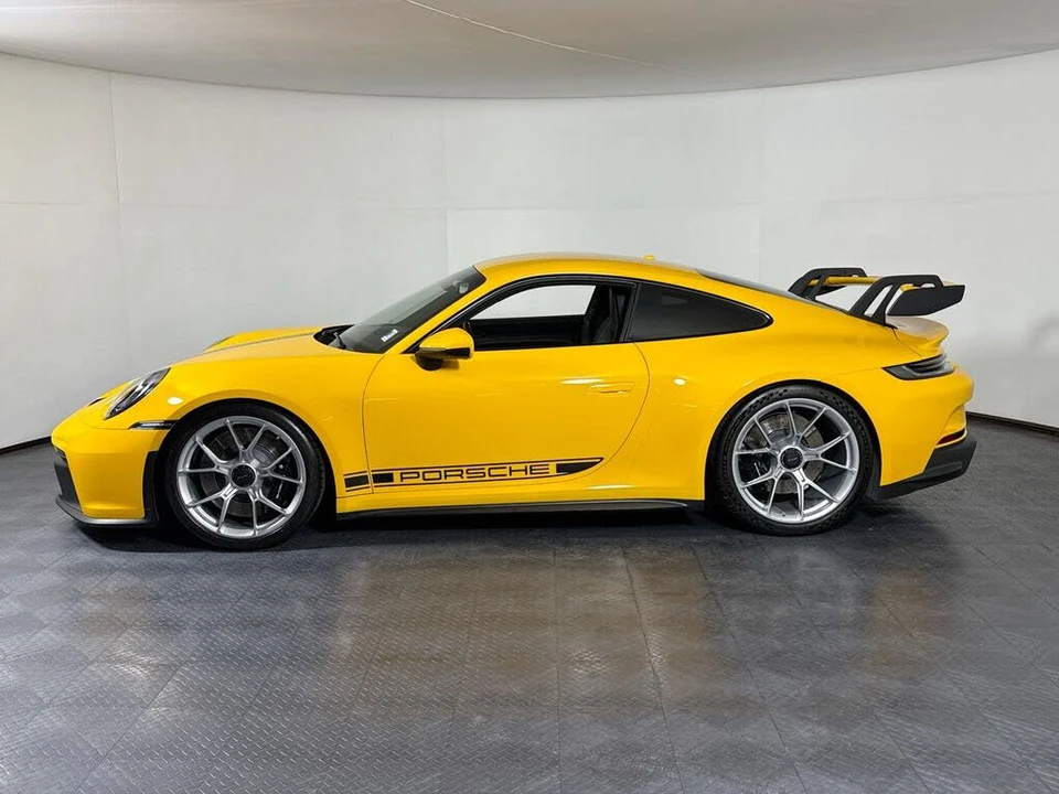 2023 Porsche 992 GT3 - Image 2 of 28