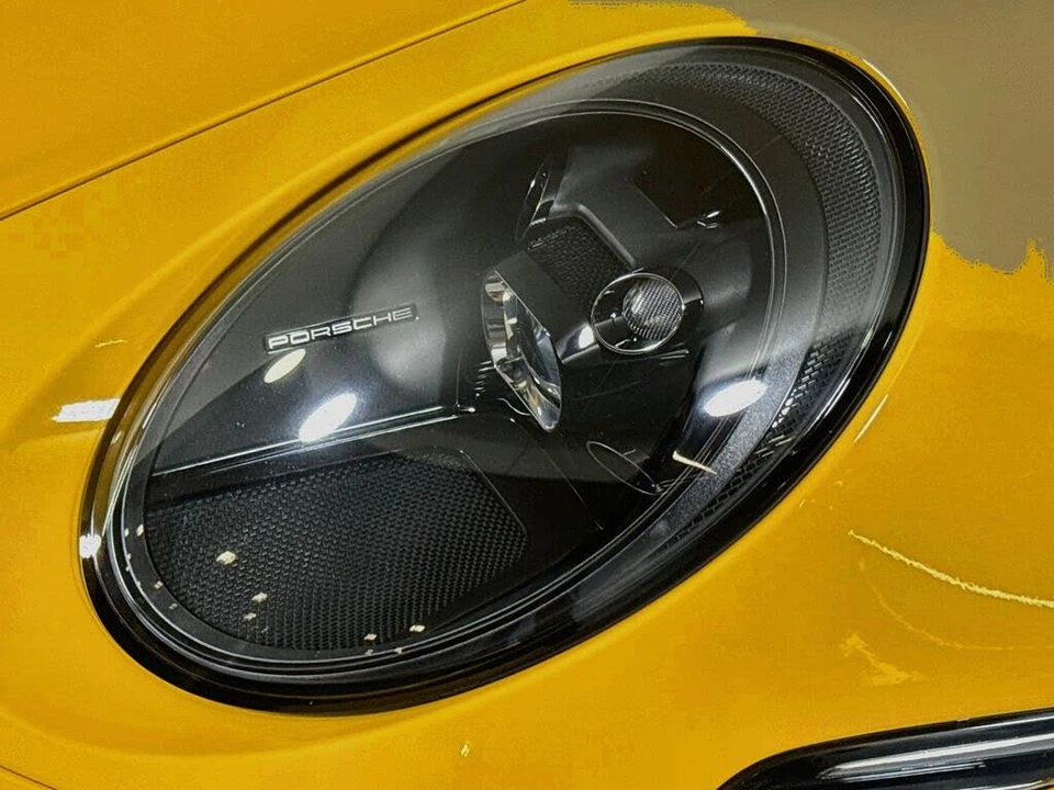 2023 Porsche 992 GT3 - Image 24 of 28