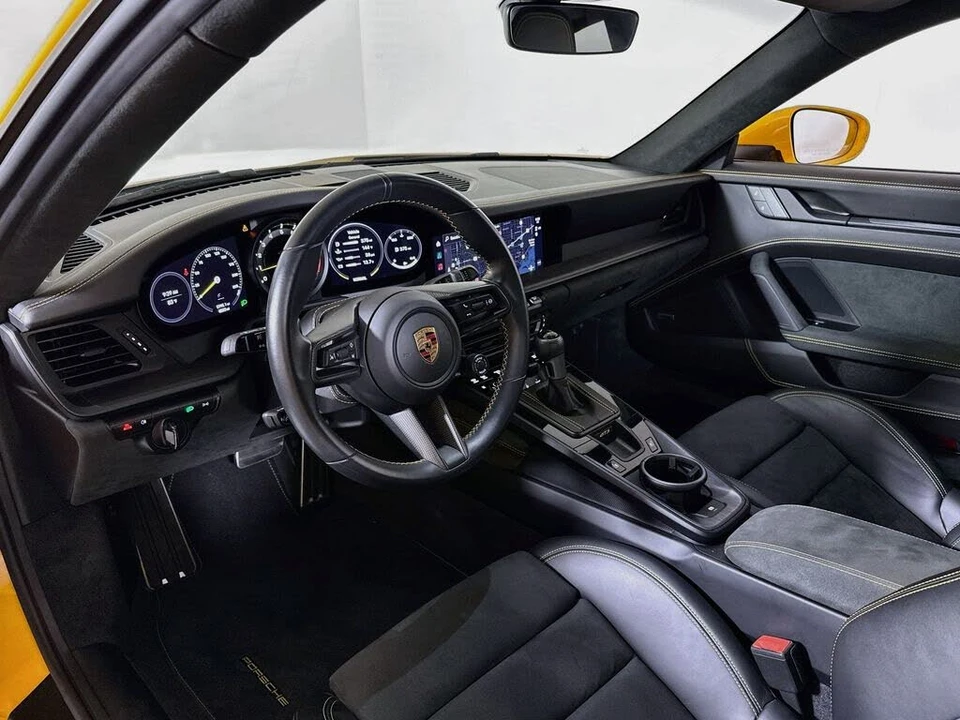 2023 Porsche 992 GT3 - Image 11 of 28