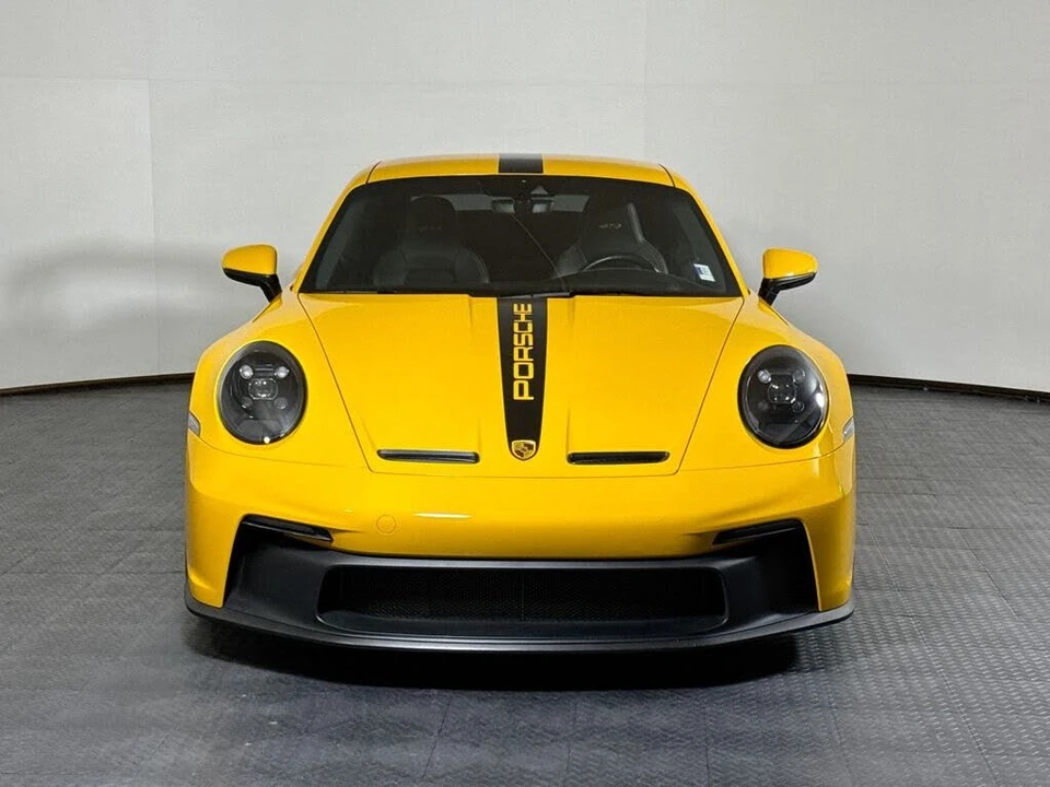 2023 Porsche 992 GT3 - Image 10 of 28