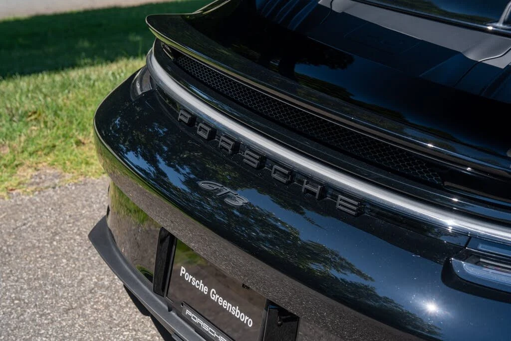 2023 Porsche 992 GT3 - Image 16 of 31