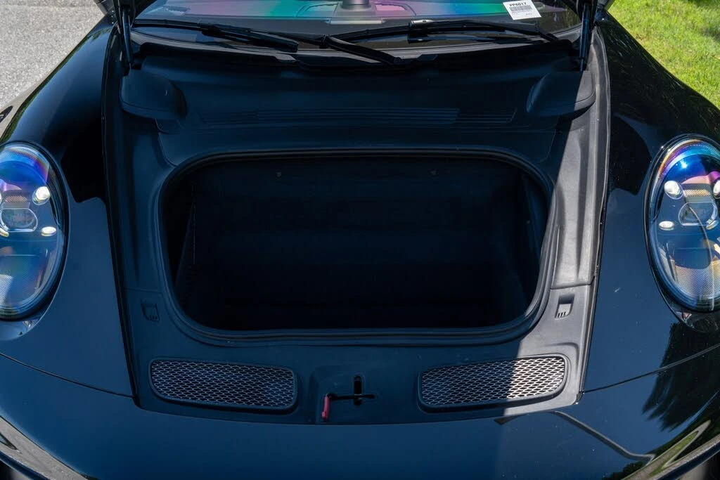 2023 Porsche 992 GT3 - Image 17 of 31