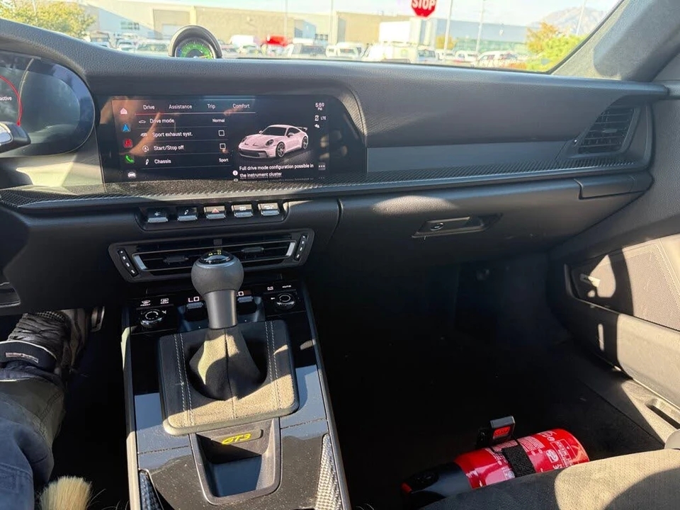 2023 Porsche 992 GT3 - Image 20 of 31