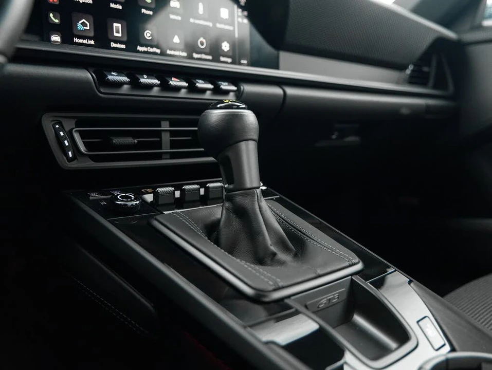 2023 Porsche 992 GT3 - Image 27 of 31
