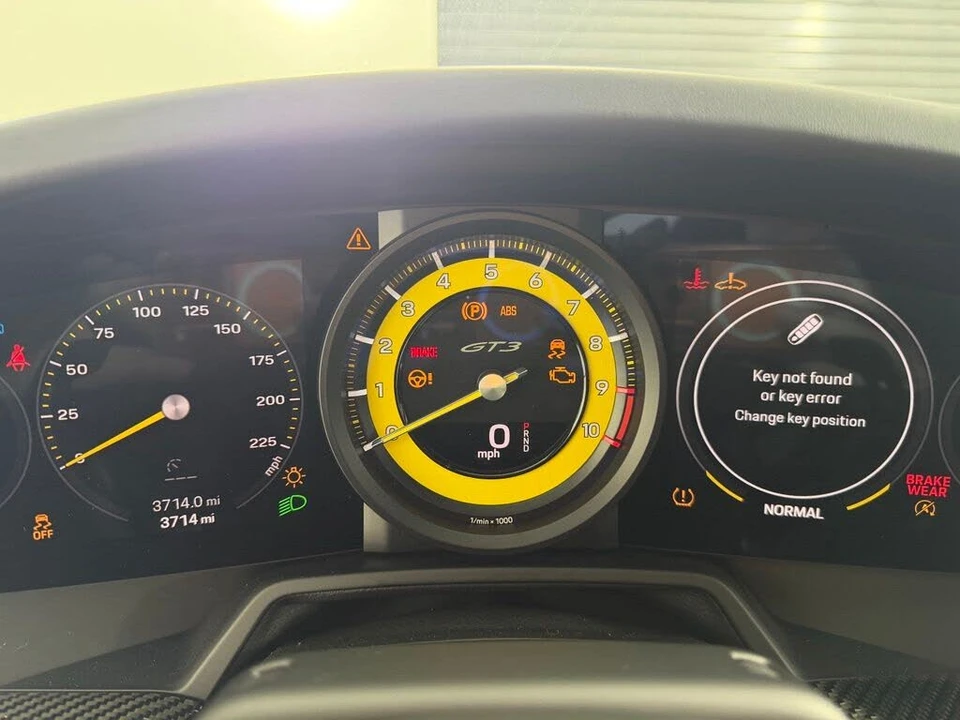 2023 Porsche 992 GT3 - Image 13 of 19