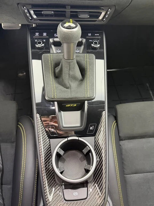 2023 Porsche 992 GT3 - Image 17 of 19