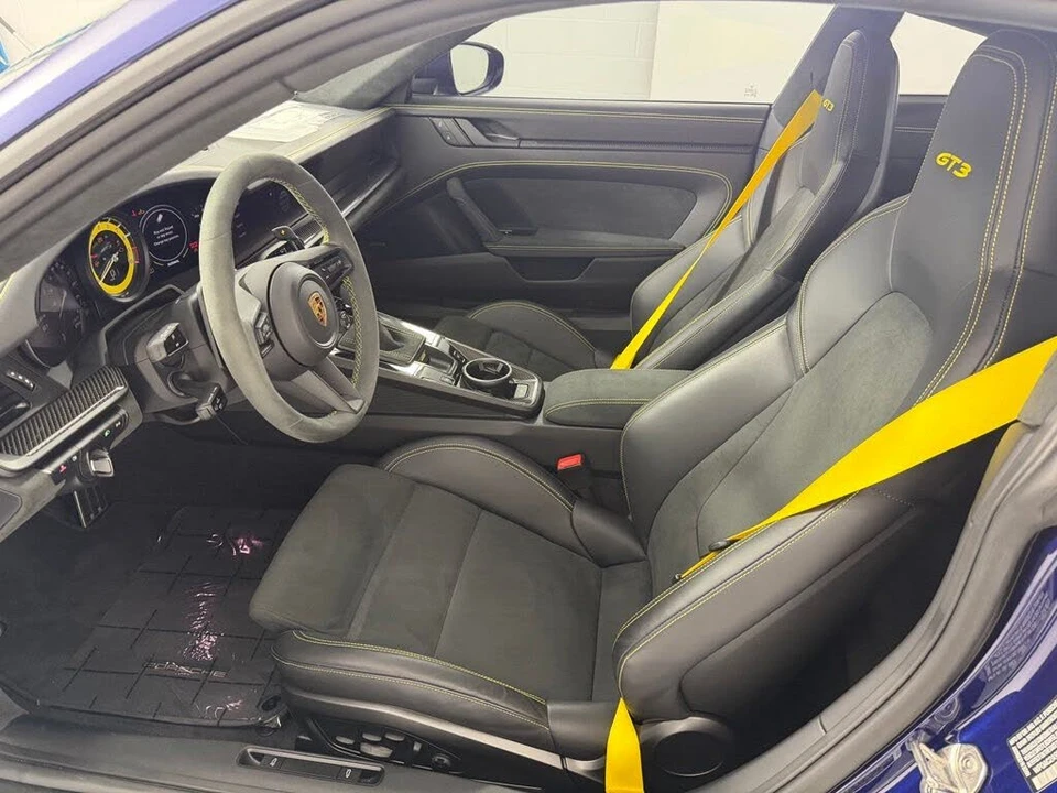 2023 Porsche 992 GT3 - Image 11 of 19