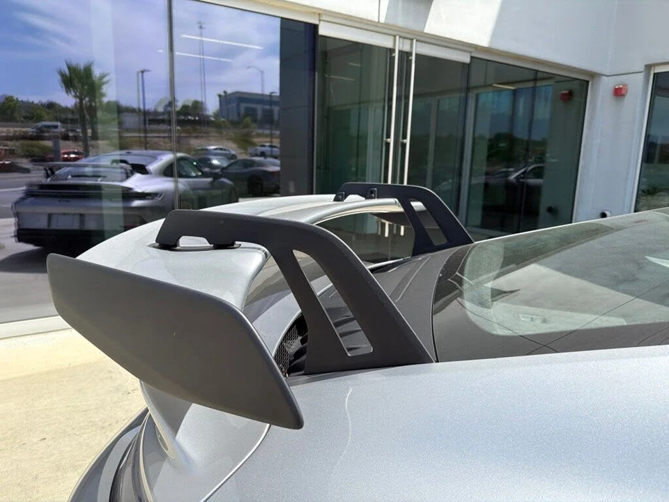 2023 Porsche 992 GT3 - Image 13 of 31