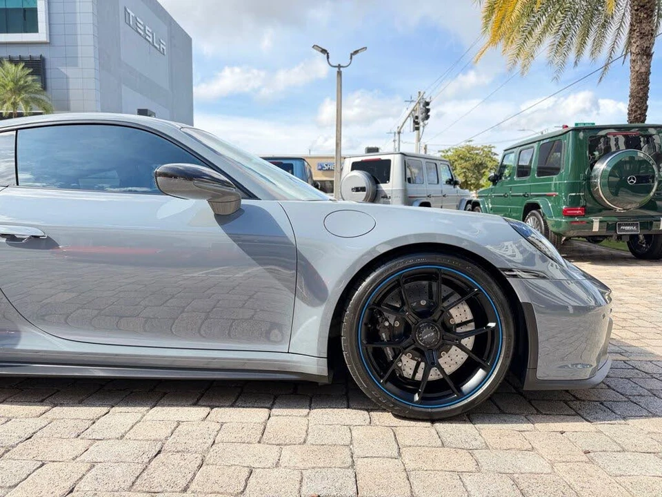 2023 Porsche 992 GT3 - Image 23 of 31