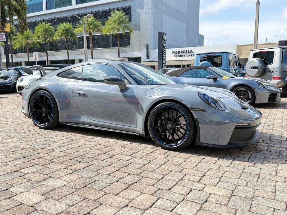2023 Porsche 992 GT3 - Image 8 of 31