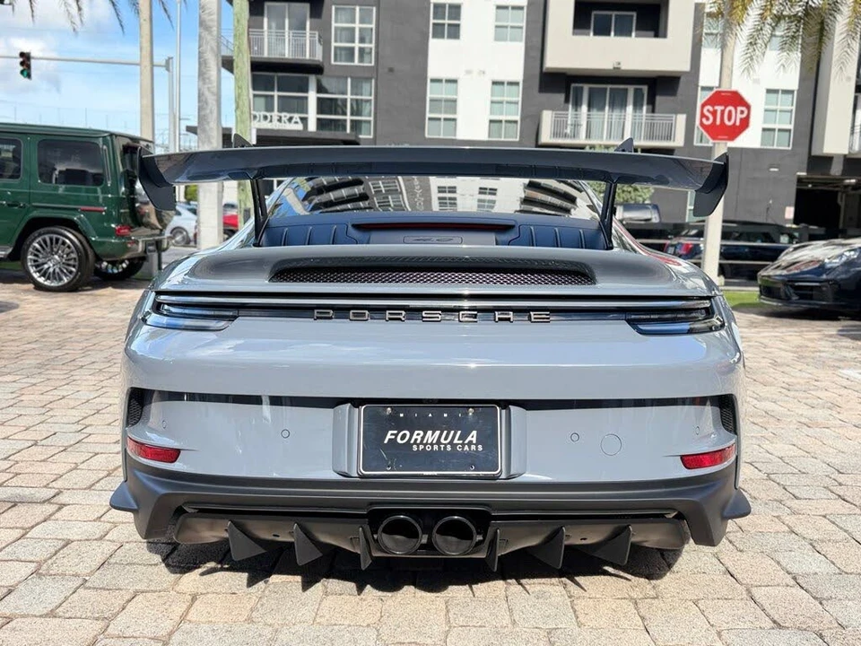 2023 Porsche 992 GT3 - Image 16 of 31