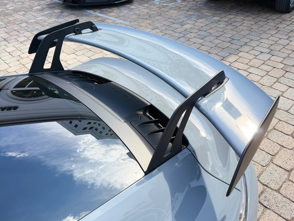 2023 Porsche 992 GT3 - Image 15 of 31