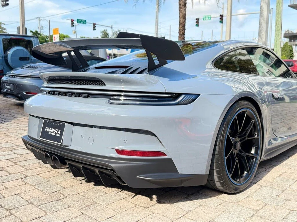 2023 Porsche 992 GT3 - Image 12 of 31