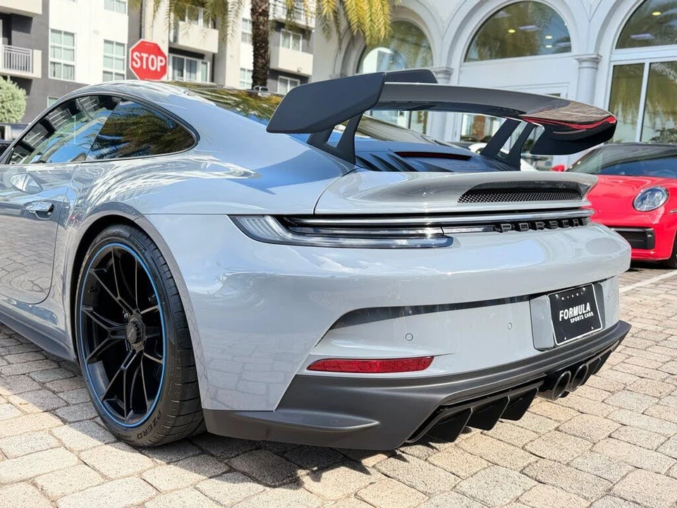 2023 Porsche 992 GT3 - Image 17 of 31