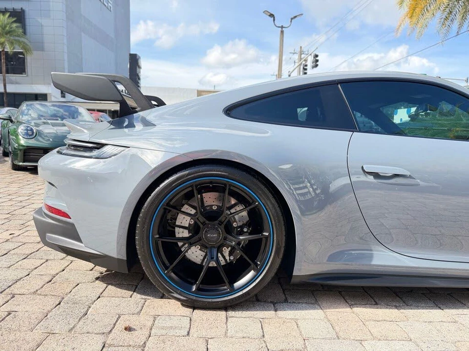 2023 Porsche 992 GT3 - Image 24 of 31