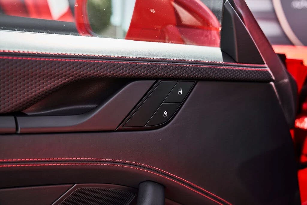 2023 Porsche 992 GT3 - Image 29 of 31
