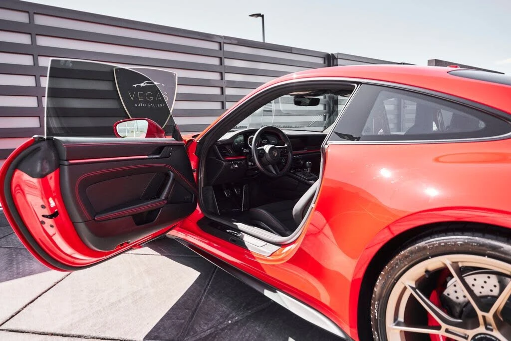 2023 Porsche 992 GT3 - Image 25 of 31