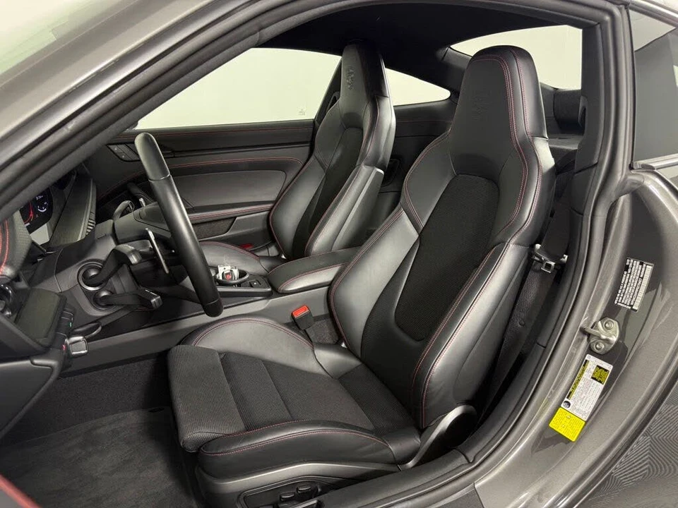 2023 Porsche 992 GT3 - Image 5 of 7