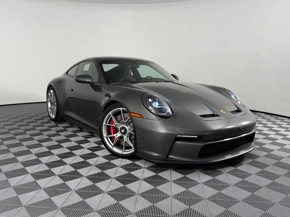 2023 Porsche 992 GT3 - Image 6 of 7