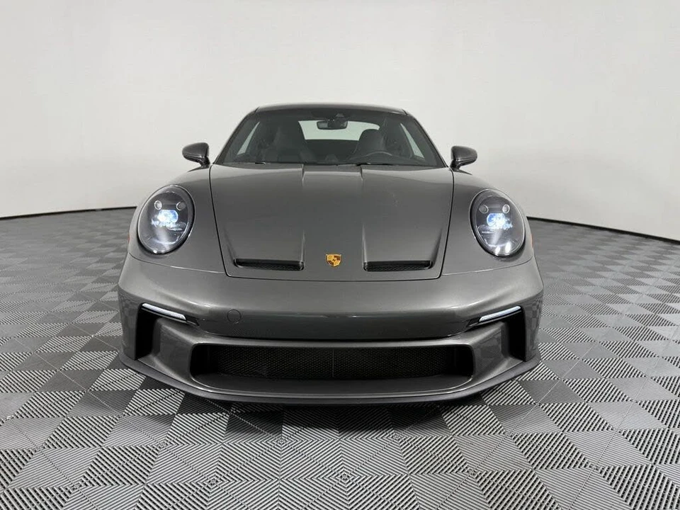 2023 Porsche 992 GT3 - Image 7 of 7