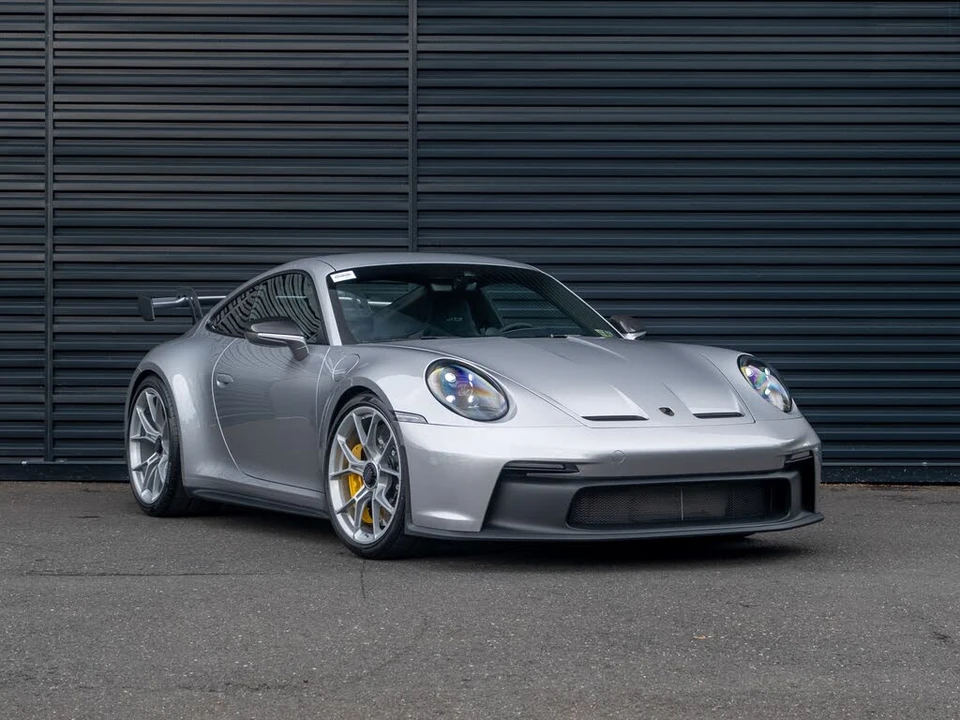 2023 Porsche 992 GT3 - Image 10 of 31