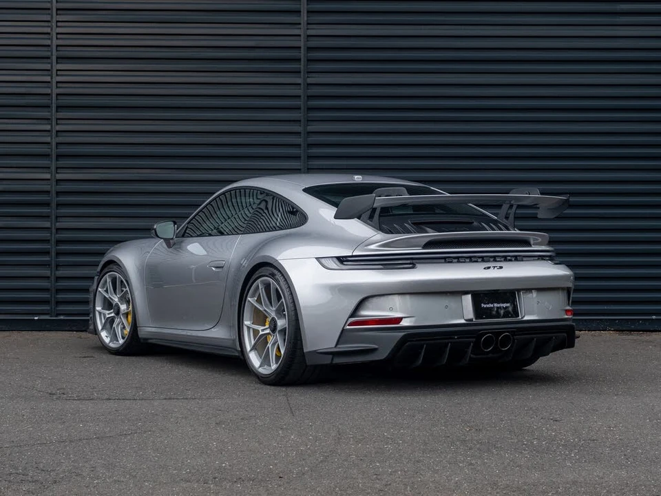 2023 Porsche 992 GT3 - Image 3 of 31