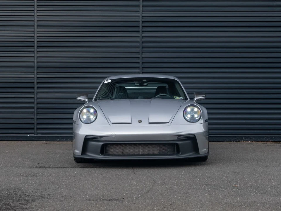 2023 Porsche 992 GT3 - Image 11 of 31