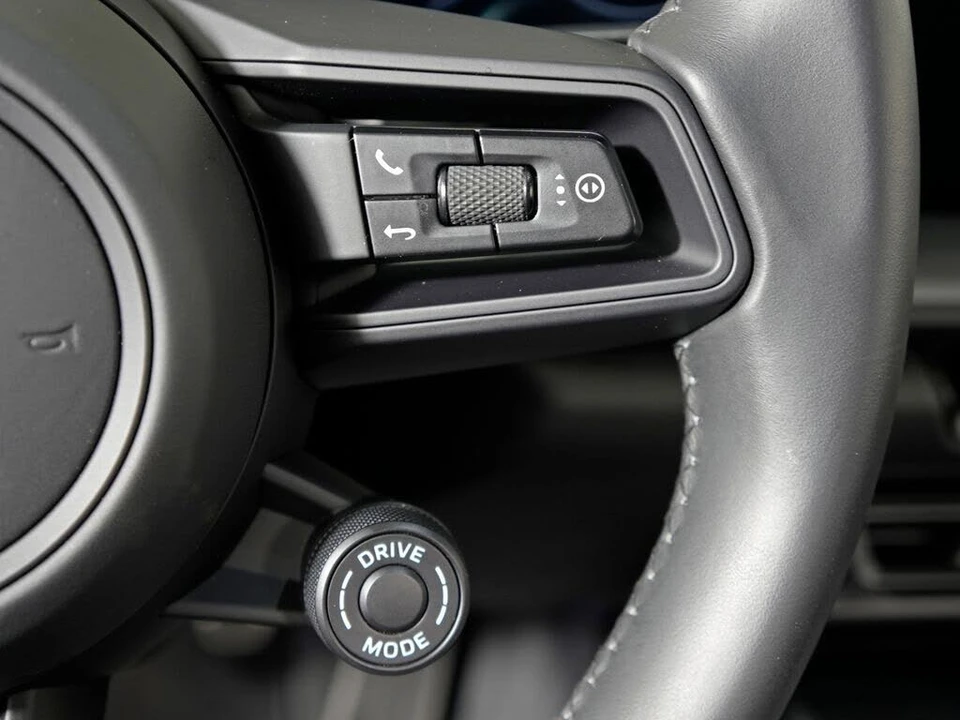 2023 Porsche 992 GT3 - Image 30 of 31