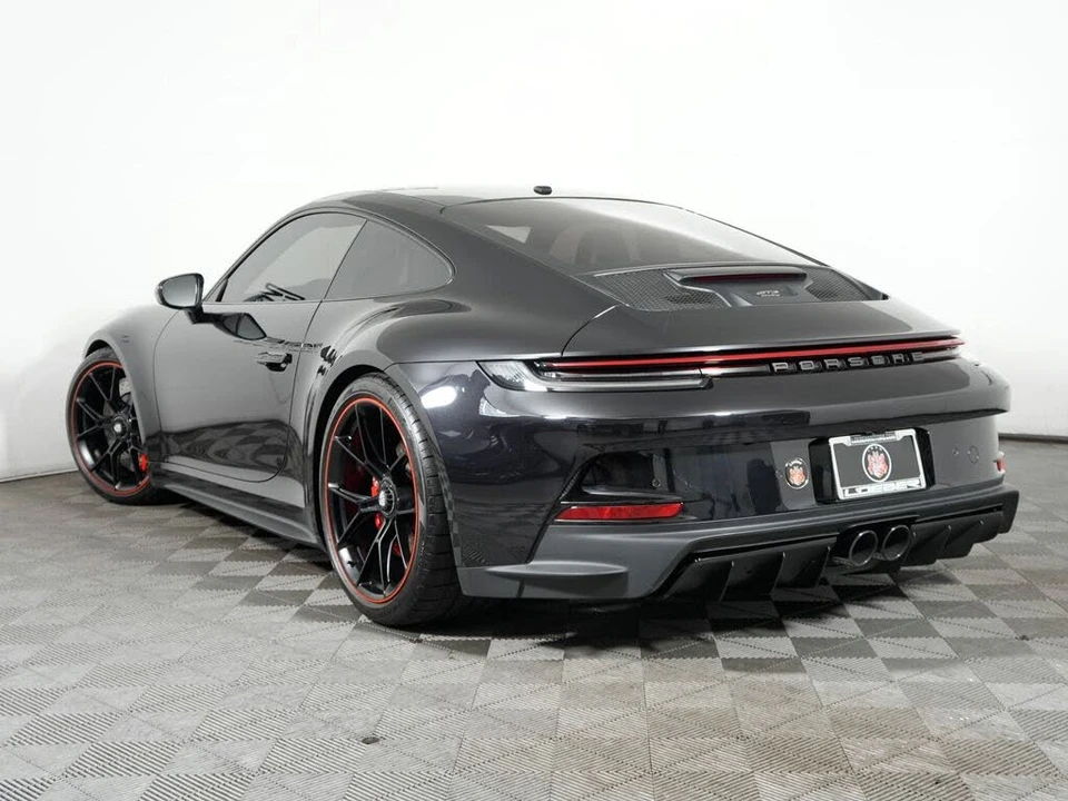 2023 Porsche 992 GT3 - Image 3 of 31