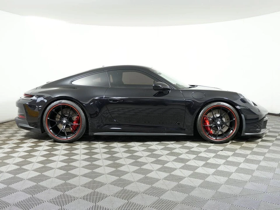 2023 Porsche 992 GT3 - Image 8 of 31
