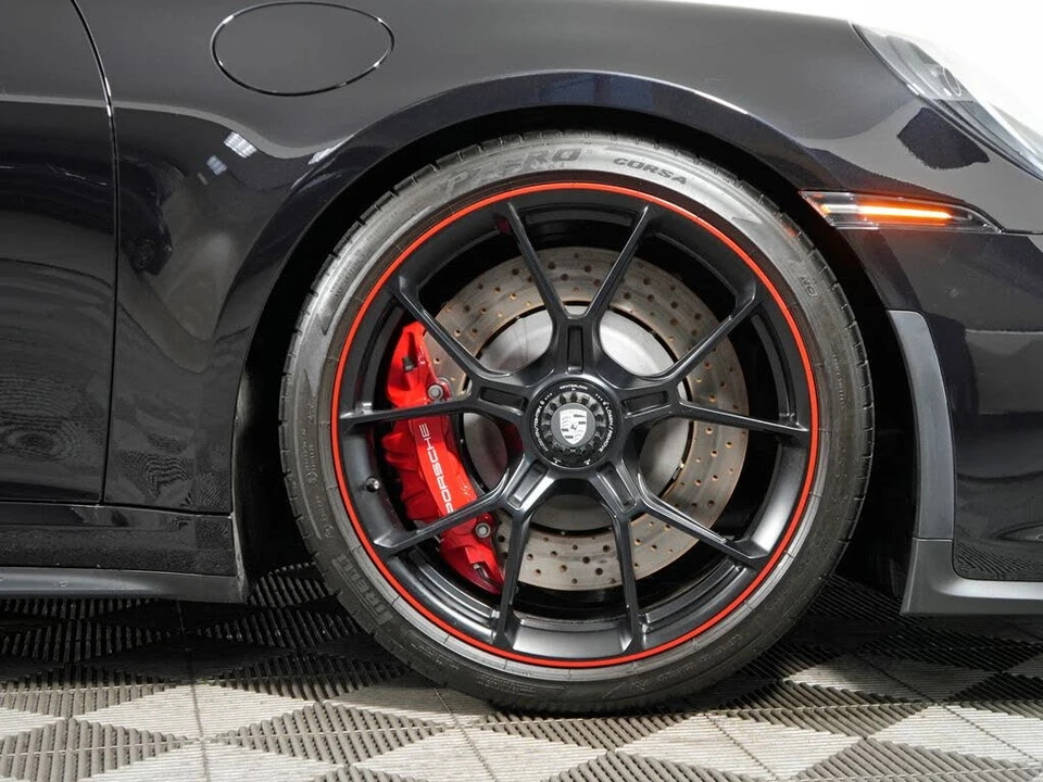 2023 Porsche 992 GT3 - Image 19 of 31