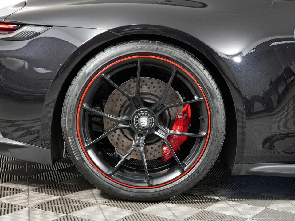 2023 Porsche 992 GT3 - Image 18 of 31