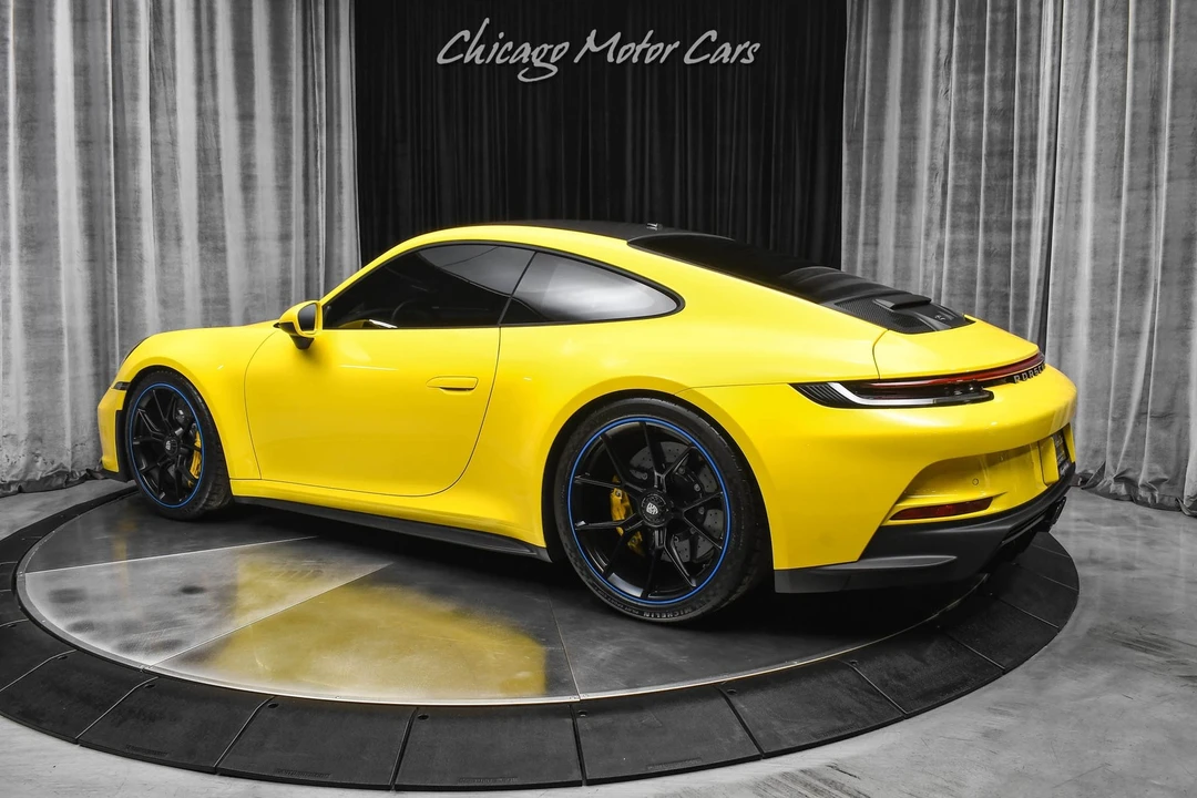 2023 Porsche 992 GT3 - Image 3 of 21