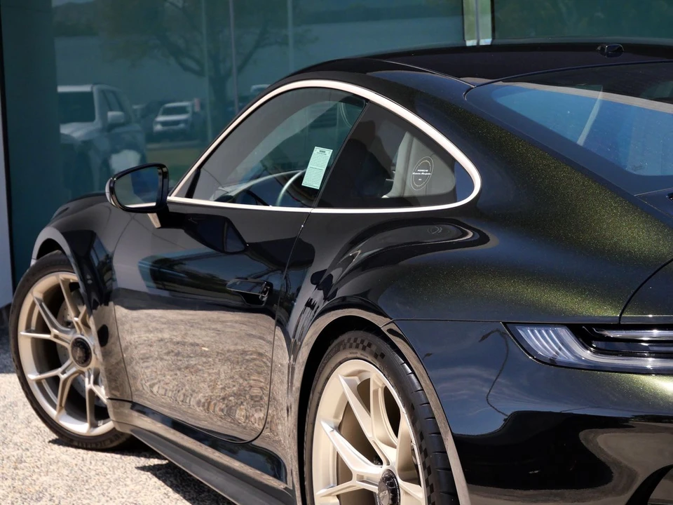 2023 Porsche 992 GT3 - Image 5 of 31