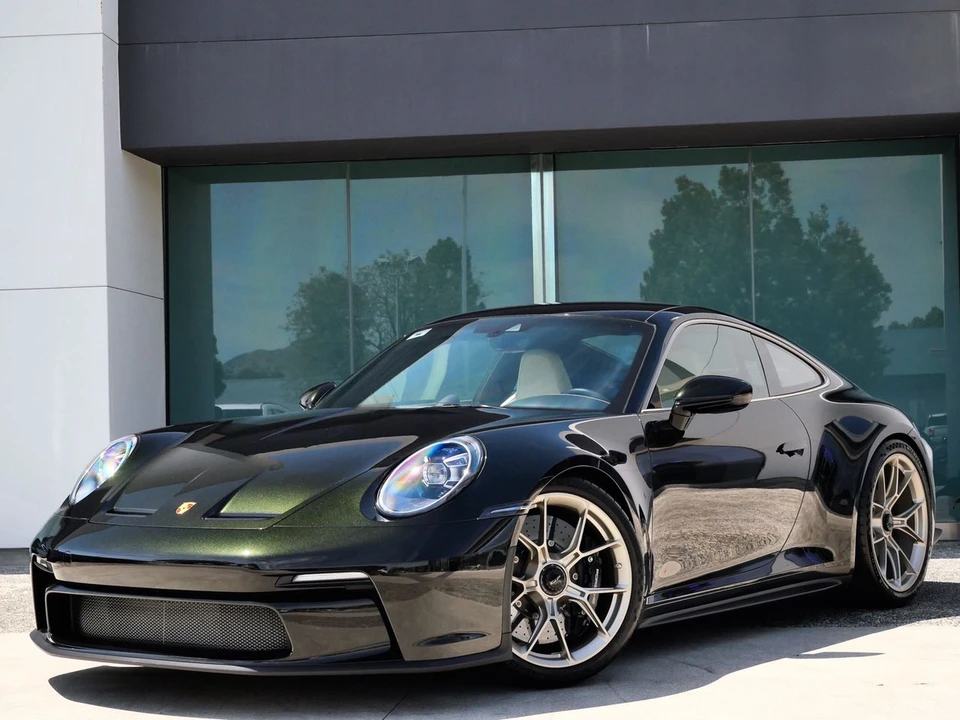 2023 Porsche 992 GT3 - Image 3 of 31