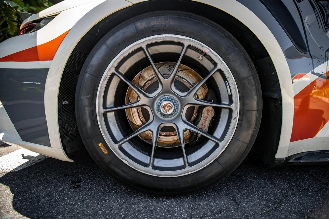 2023 Porsche 992 GT3 - Image 27 of 31