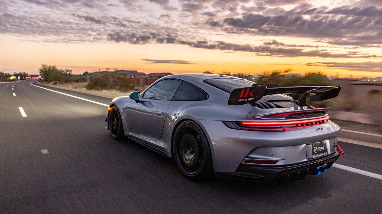 2023 Porsche 992 GT3 - Image 20 of 31