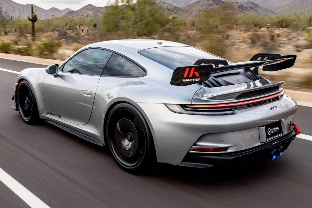 2023 Porsche 992 GT3 - Image 4 of 31