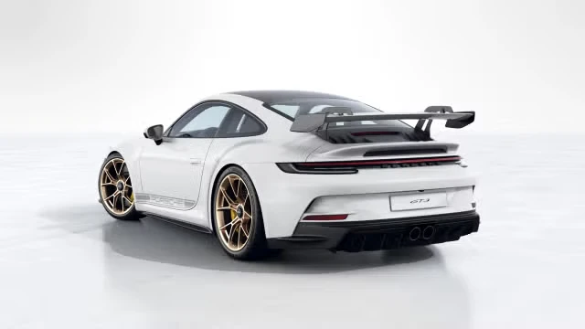 2023 Porsche 992 GT3 - Image 18 of 31
