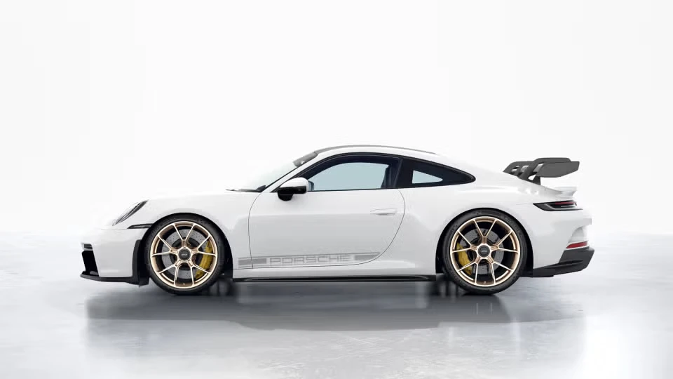 2023 Porsche 992 GT3 - Image 11 of 31