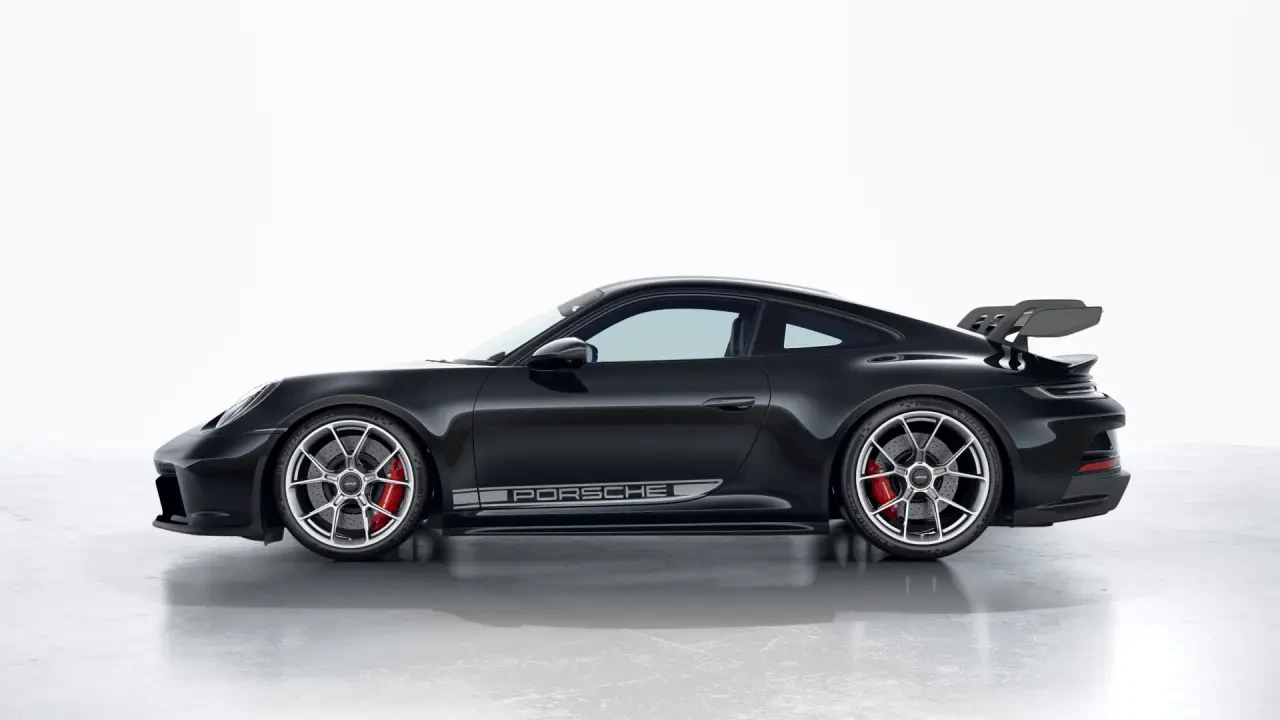 2023 Porsche 992 GT3 - Image 16 of 31